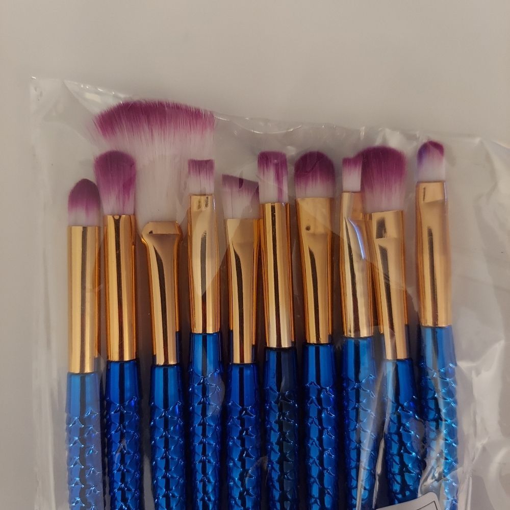 10 Pcs Mermaid Eye Makeup Brushes Set - Picture 5 of 6